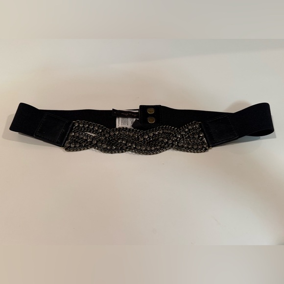 BCBG Accessories - BCBG Max Azria jeweled chain belt, size small